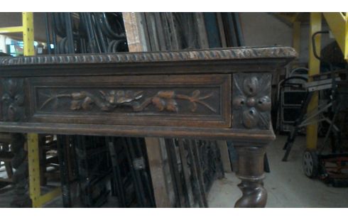 BUREAU  BOIS  MASSIF