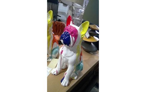 CHIEN EN RÉSINE DECO