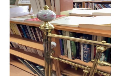 LIT 160X200 MÉTAL DORÉ