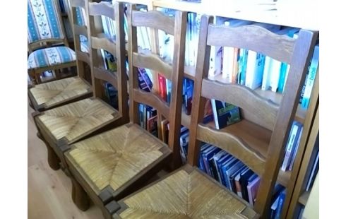 LOT DE 4 CHAISES PAILLEES OS DE MOUTON