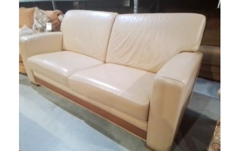 CANAPE CUIR BEIGE ET PIEDS BOIS