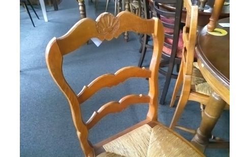 LOT DE 6 CHAISES PAILLEES STYLE LOUIS XV