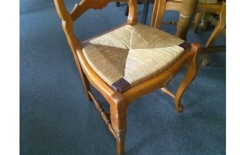 LOT DE 6 CHAISES PAILLEES STYLE LOUIS XV