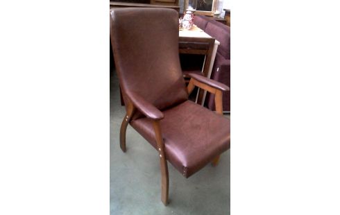 SESSEL 1 IM VINTAGE-STIL BRAUN KUNSTLEDER