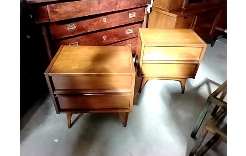 PAIRE DE CHEVETS SCANDINAVE VINTAGE