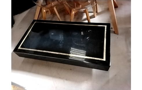 TABLE BASSE LAQUÉE NOIRE ROCHE BOBOIS