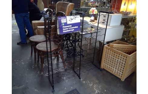 REK METAAL ZWART VOOR WIJN