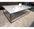 TABLE BASSE MODERNE MARBRE PIEDS METALS NOIRS