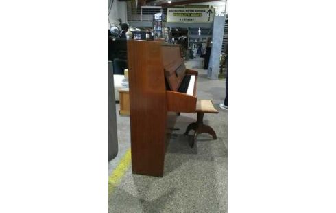 PIANO ALEXANDER  HERMANN