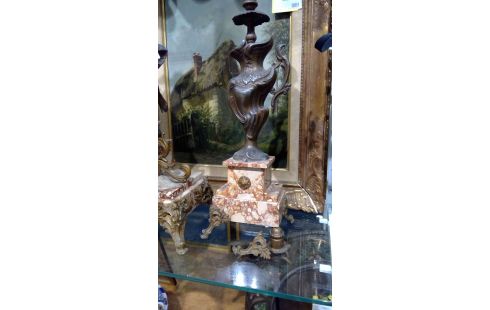 PARURE DE CHEMINÉE EN RÉGULE + 2 CASSOLETTES