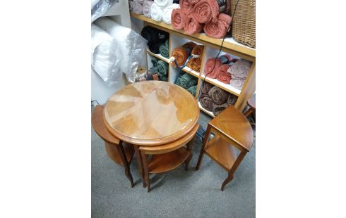 TABLES GIGOGNES MERISIER