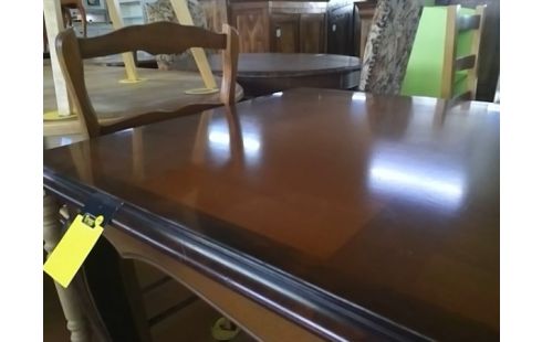 TABLE STYLE LOUIS XV (SANS ALLONGES)