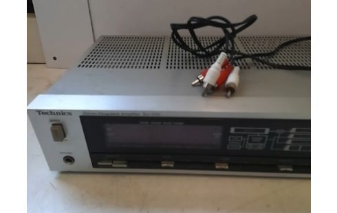 AMPLIFICATEUR TECHNICS SU Z55 (TEST OKAY) AVEC CABLE AUDIO)
