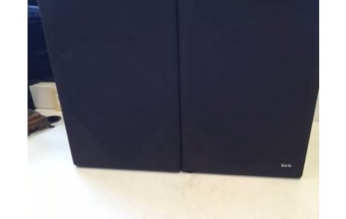 PAIRE D'ENCEINTES B&W DM110 (AVEC CABLES)