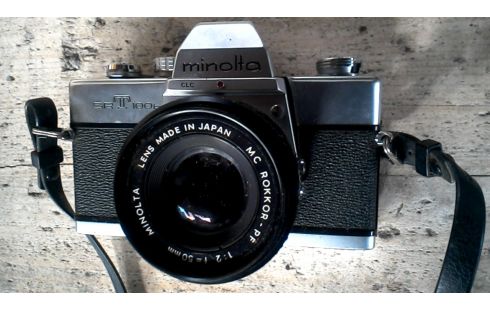 CÁMARA DE FOTOS MINOLTA