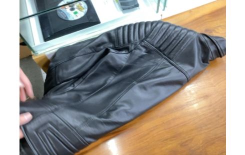 VESTE EN CUIR IKKS TAILLE L