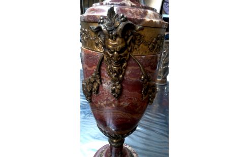 DECO-OBJECT ORNAMENT