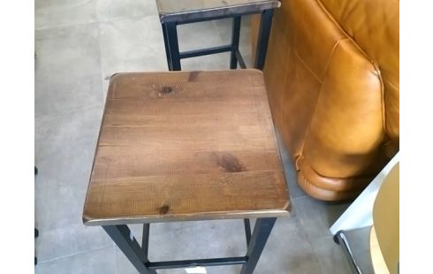 TABOURET DE BAR  EMPIETEMENT METAL