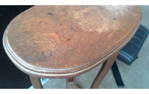 SERVIERTISCH OVAL ART DECO. EICHE