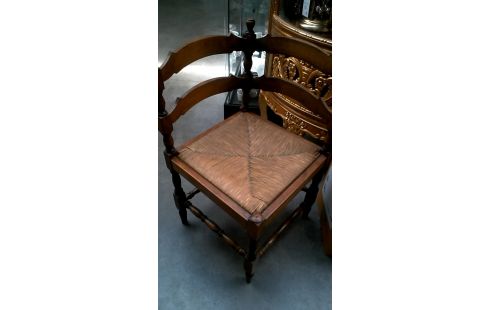 STUHL STROHGEFÜLLTE SITZFLÄCHE