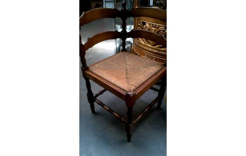 STUHL STROHGEFÜLLTE SITZFLÄCHE