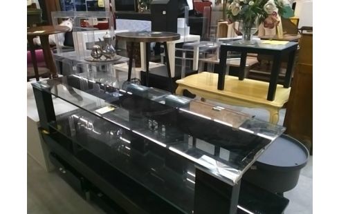 MEUBLE TV RECTANGULAIRE VERRE NOIR ET OPAQUE MODERNE