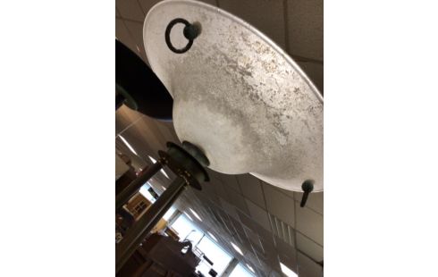 LAMPADAIRE TRÉPIED VERRE OPALESCENT