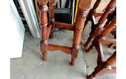 TABOURET DE BAR STYLE RUSTIQUE