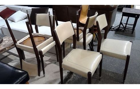 SERIE DE 6 CHAISES