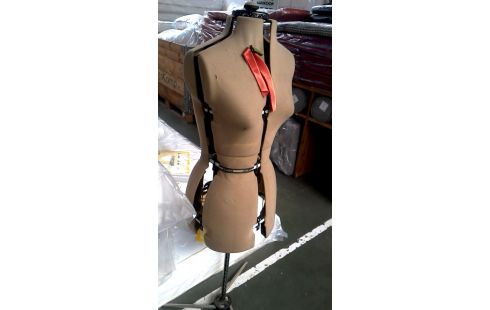 POUPEE DE COLLECTION VINTAGE