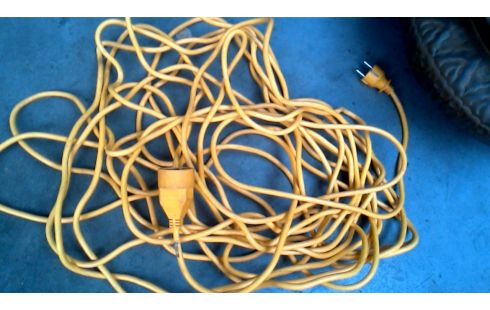 HERRAMIENTA ELÉCTRICO AMARILLO