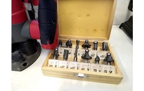 DEFONCEUSE EINHELL 1100W (AVEC BOITE ET MECHES)