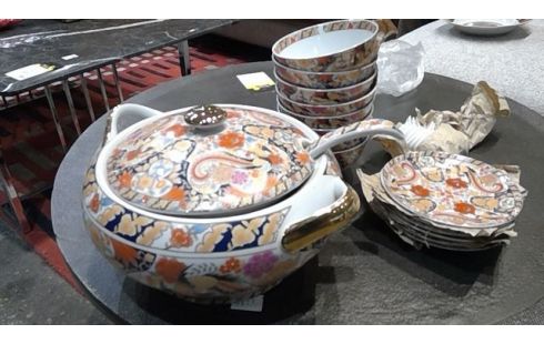 SOUPIERE BOLS+CUILLIERES