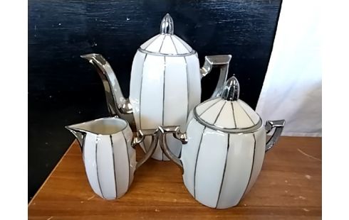 LOT DE 3 POTS ET PICHETS