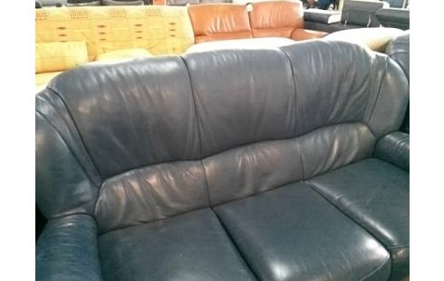 CANAPE BLEU AVEC 2 FAUTEUILS BLEUS (QLQS TACHES)