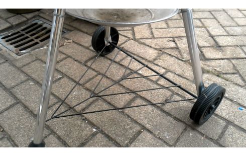 BARBECUE WEBER ZWART ROND