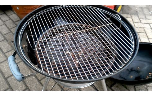 BARBECUE WEBER ZWART ROND