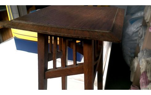 PIED DE STAL ART DECO EIK