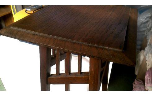 PIED DE STAL ART DECO EIK