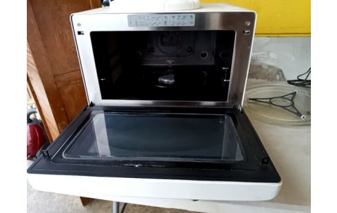 FOUR MICRO ONDES COMBINÉ WHIRLPOOL+RES