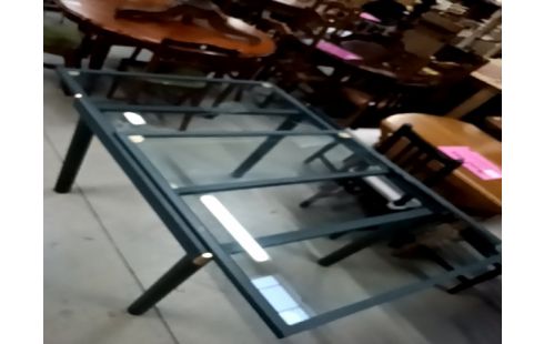 TABLE EXTENSIBLE MODERNE METAL