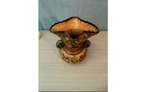 VASE ANTIK MONTOPOLI