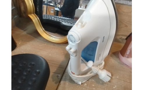 FER A REPASSER PHILIPS