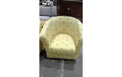 SILLÓN DE CUERO CLUB