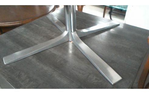 TABLE  1  ALLONGE   INTEGREE    VINTAGE