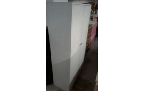 MEUBLE DE RANGEMENT  EN  L'  ETAT