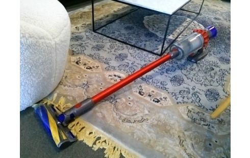 ASPIRATEUR BALAI DYSON CYCLONE V10