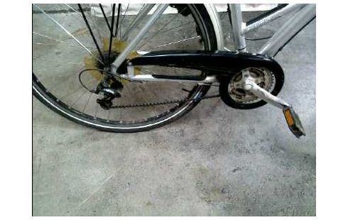 FAHRRAD DAMEN MARKE STERN 28"