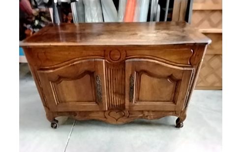 BUFFET BAS NOYER 2 PORTES CINTRÉES + CLEF