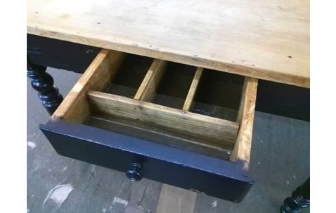 TABLE DE CUISINE 70X100 1T